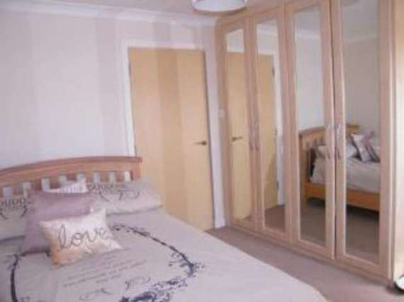 1 Bedroom Flat