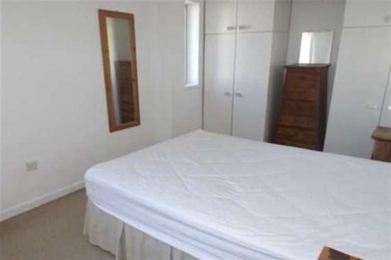 2 Bedroom Flat