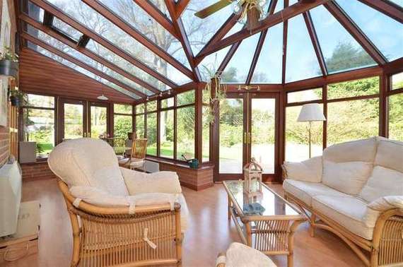 5 Bedroom Detached