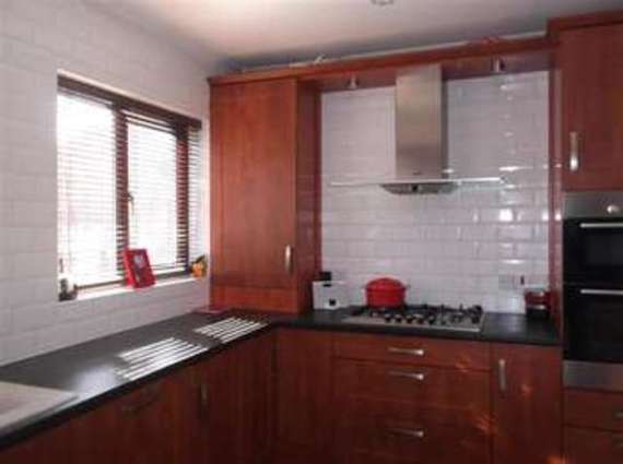3 Bedroom Semi-Detac...