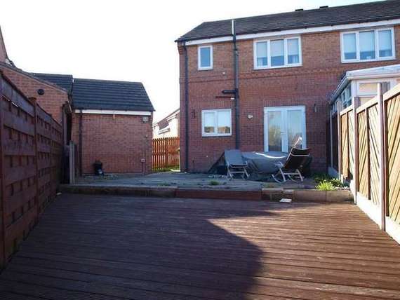 3 Bedroom Semi-Detac...