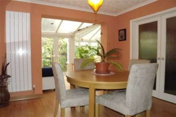 4&nbsp;Bedroom&nbsp;Detached