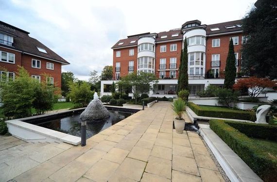 2 Bedroom Flat