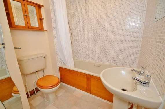 1 Bedroom Flat