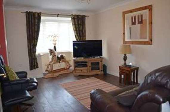 3 Bedroom Semi-Detac...