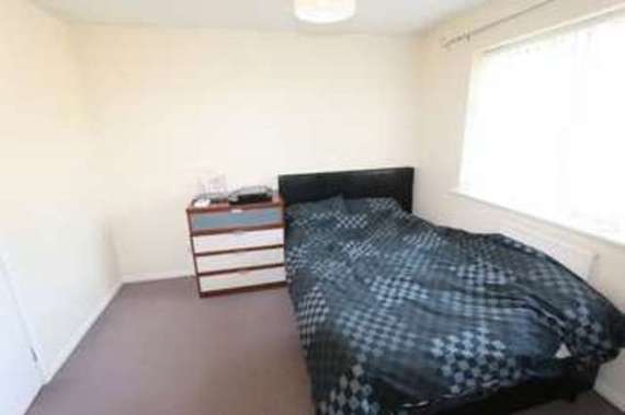 3 Bedroom Semi-Detac...