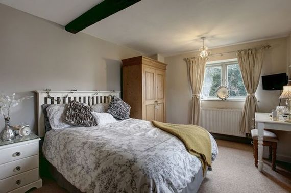 5 Bedroom Property
