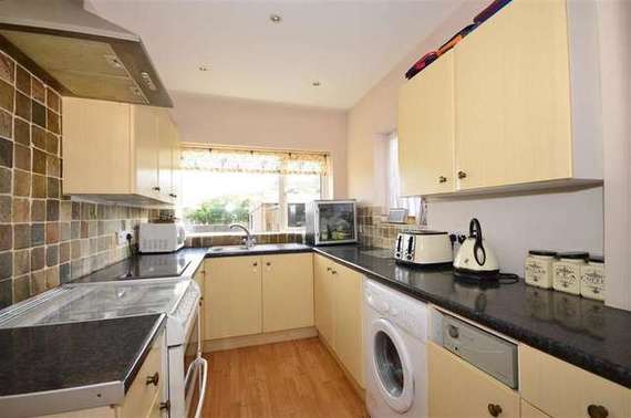 3 Bedroom Semi-Detac...