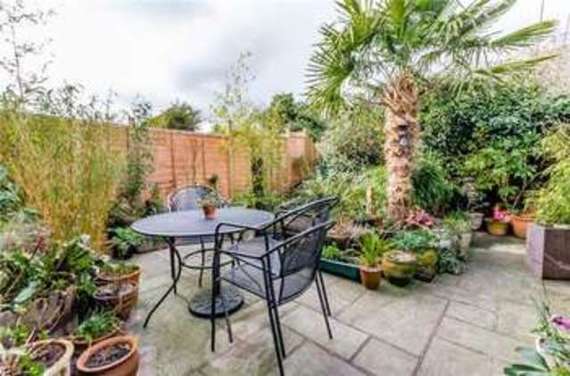 3&nbsp;Bedroom&nbsp;Semi-Detac...