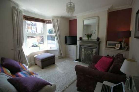 4 Bedroom End of Ter...