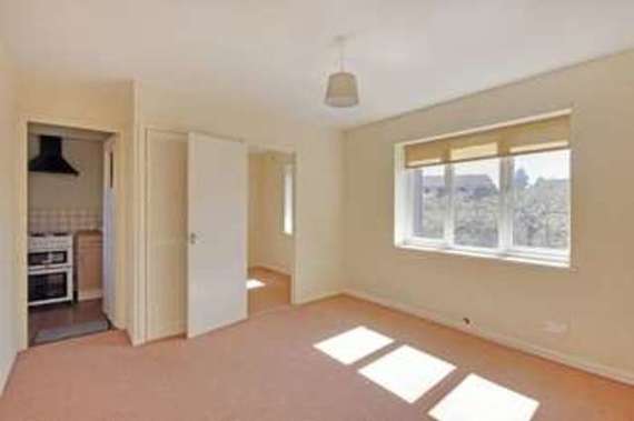 1 Bedroom Flat