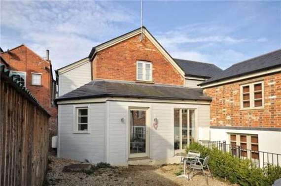 2 Bedroom Cottage