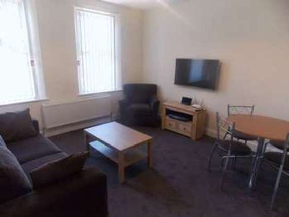 1 Bedroom Flat