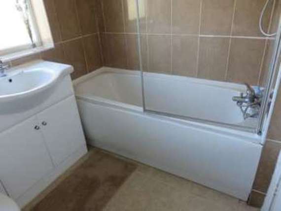 3 Bedroom Semi-Detac...