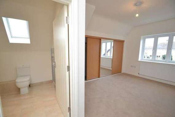 4&nbsp;Bedroom&nbsp;Detached