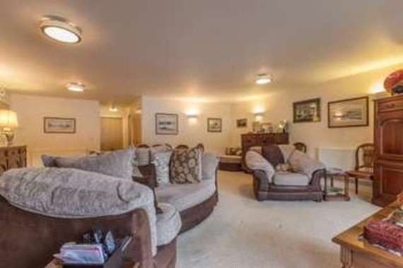 2&nbsp;Bedroom&nbsp;Flat