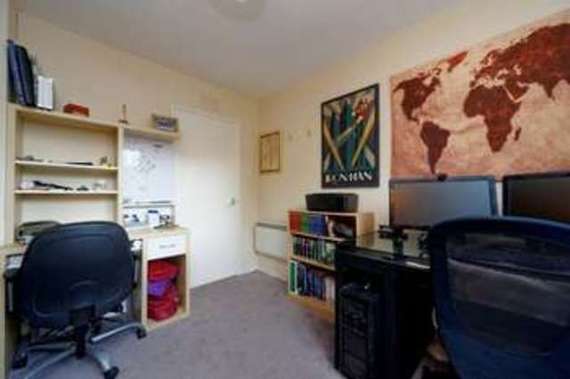 3 Bedroom Semi-Detac...