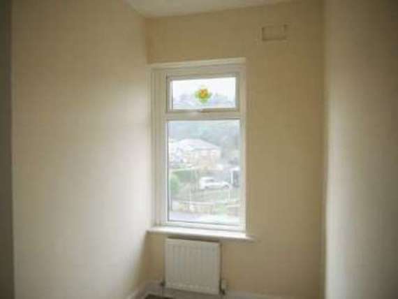 Carr Bottom Avenue  Bradford,...