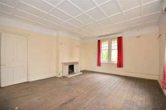 4 Bedroom Apartment