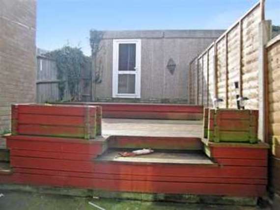 2 Bedroom Terraced
