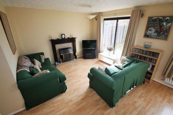 3&nbsp;Bedroom&nbsp;Semi-Detac...