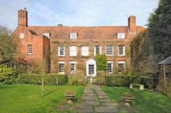 4 Bedroom Mews