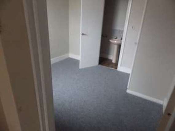 1 Bedroom Flat