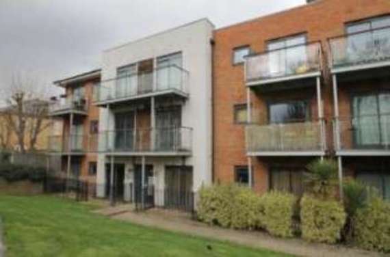 2 Bedroom Flat