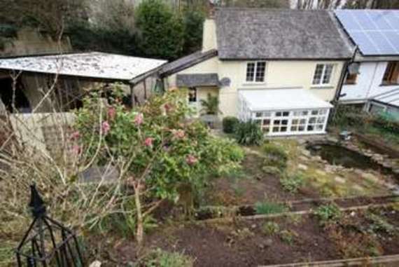 2 Bedroom Semi-Detac...
