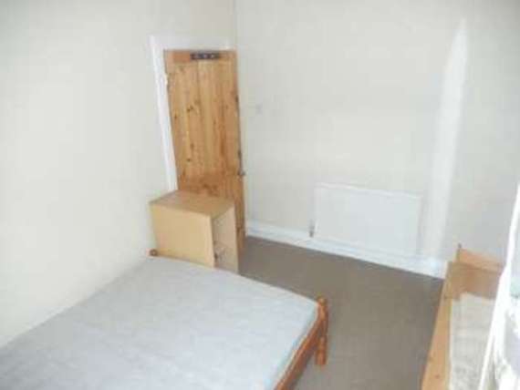 5 Bedroom Terraced