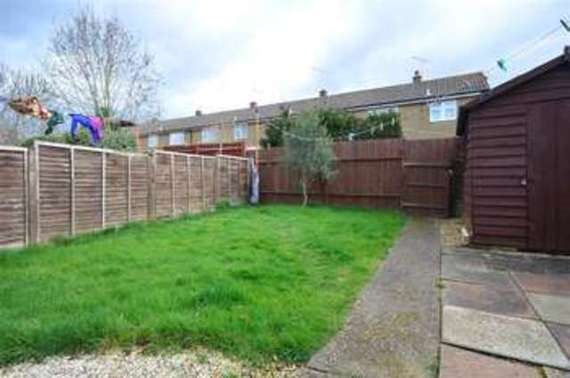 3 Bedroom End of Ter...