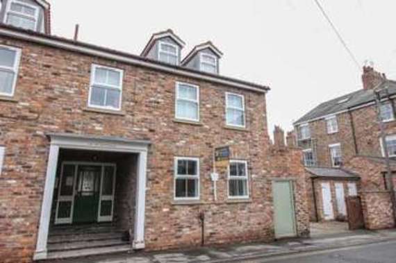 1 Bedroom Flat