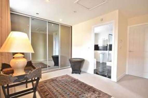 4&nbsp;Bedroom&nbsp;Semi-Detac...