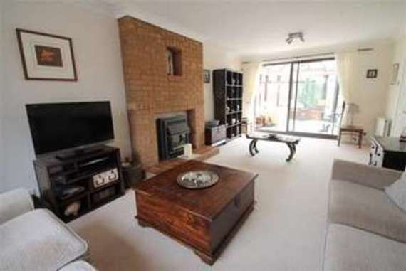 4 Bedroom Property