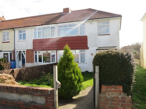 3 Bedroom End of Ter...