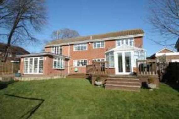 5 Bedroom Detached