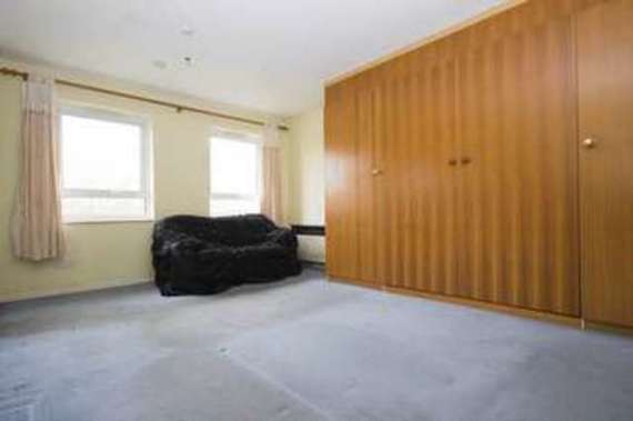 1 Bedroom Flat