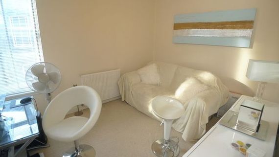 2 Bedroom Flat