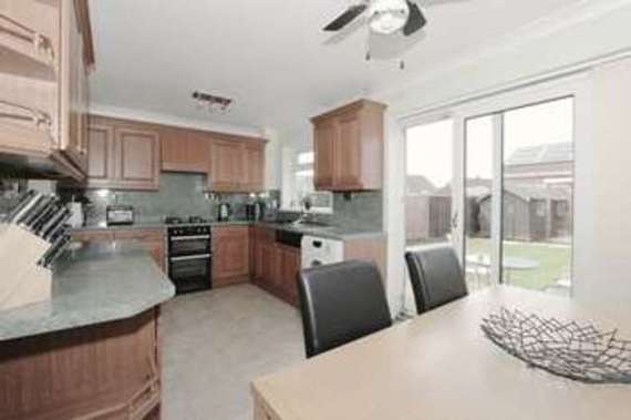 3 Bedroom Semi-Detac...