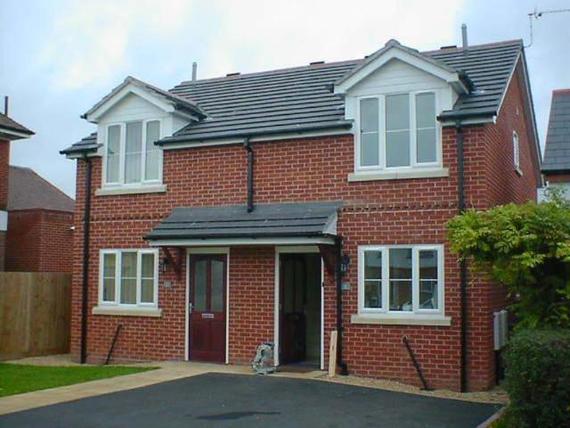 2 Bedroom Town House