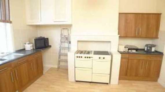 2 Bedroom Flat