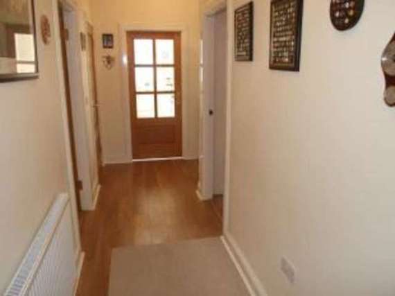 2 Bedroom Flat