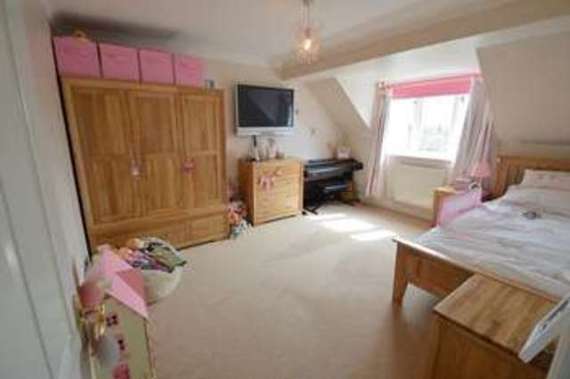 4&nbsp;Bedroom&nbsp;Detached