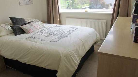 3 Bedroom Semi-Detac...