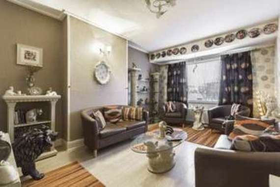 3 Bedroom Semi-Detac...