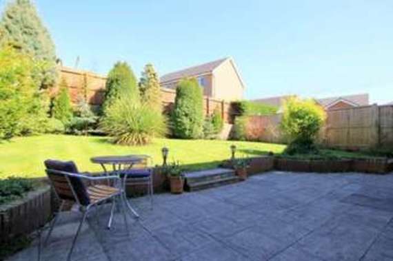 5 Bedroom Detached