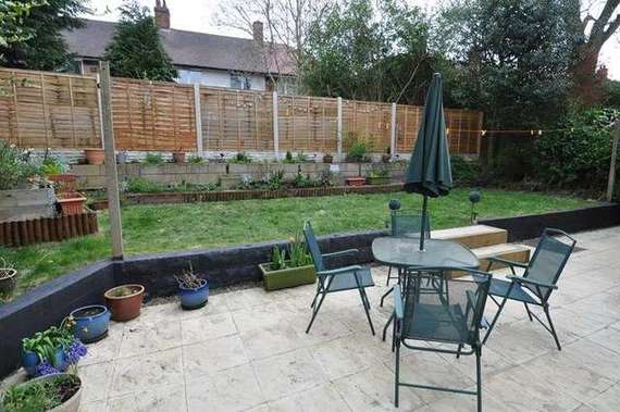 3 Bedroom Semi-Detac...