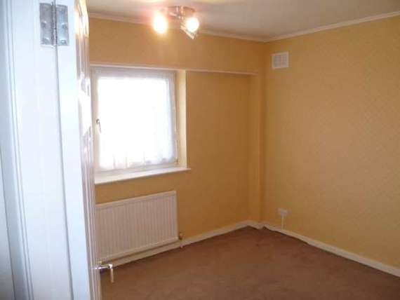 2 Bedroom Maisonette
