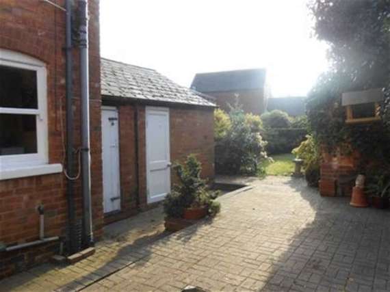 3 Bedroom Terraced