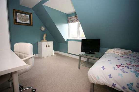 4 Bedroom Detached